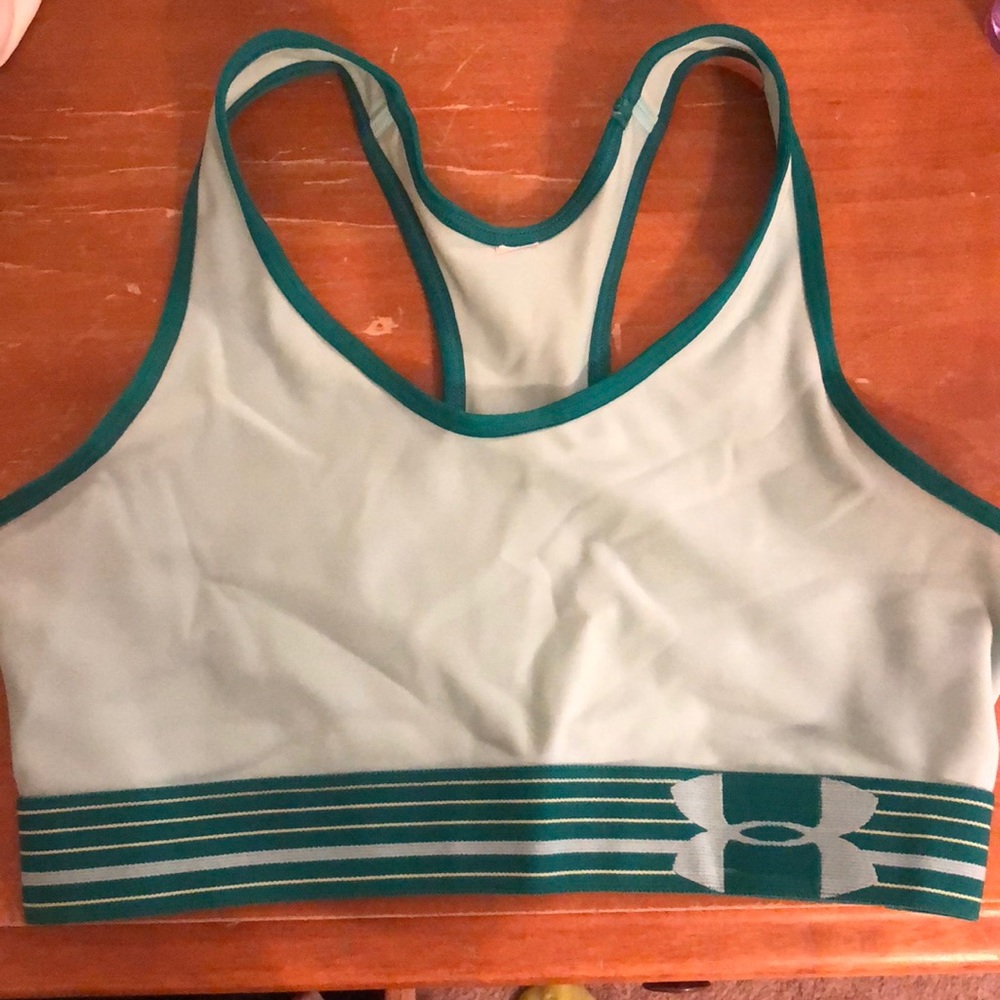 Small Under Armour sports bra